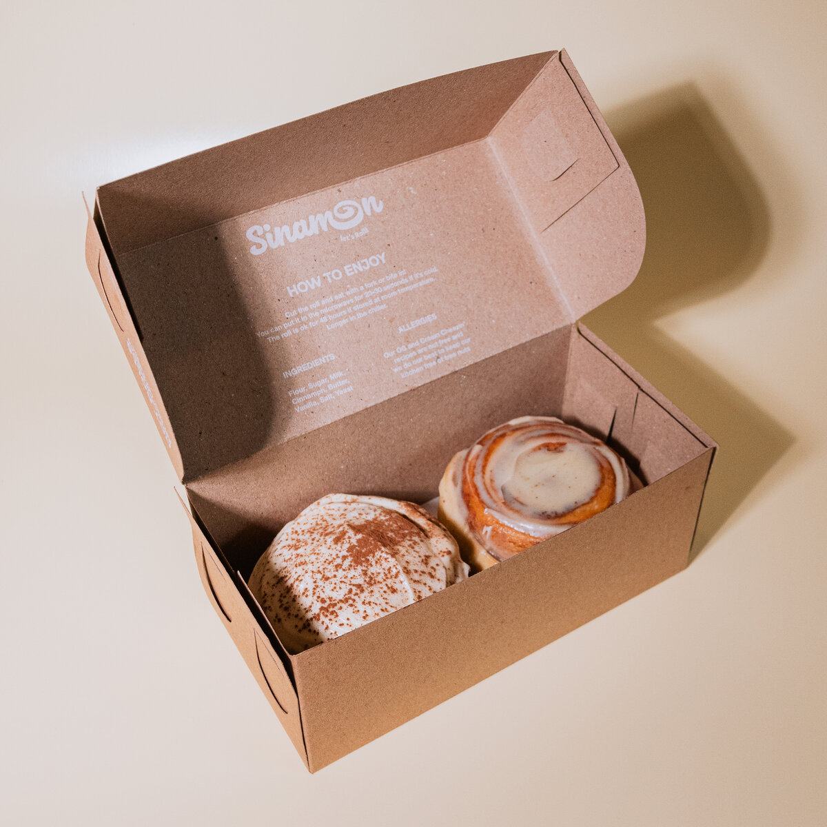 Box of 2 Cinnamon Rolls