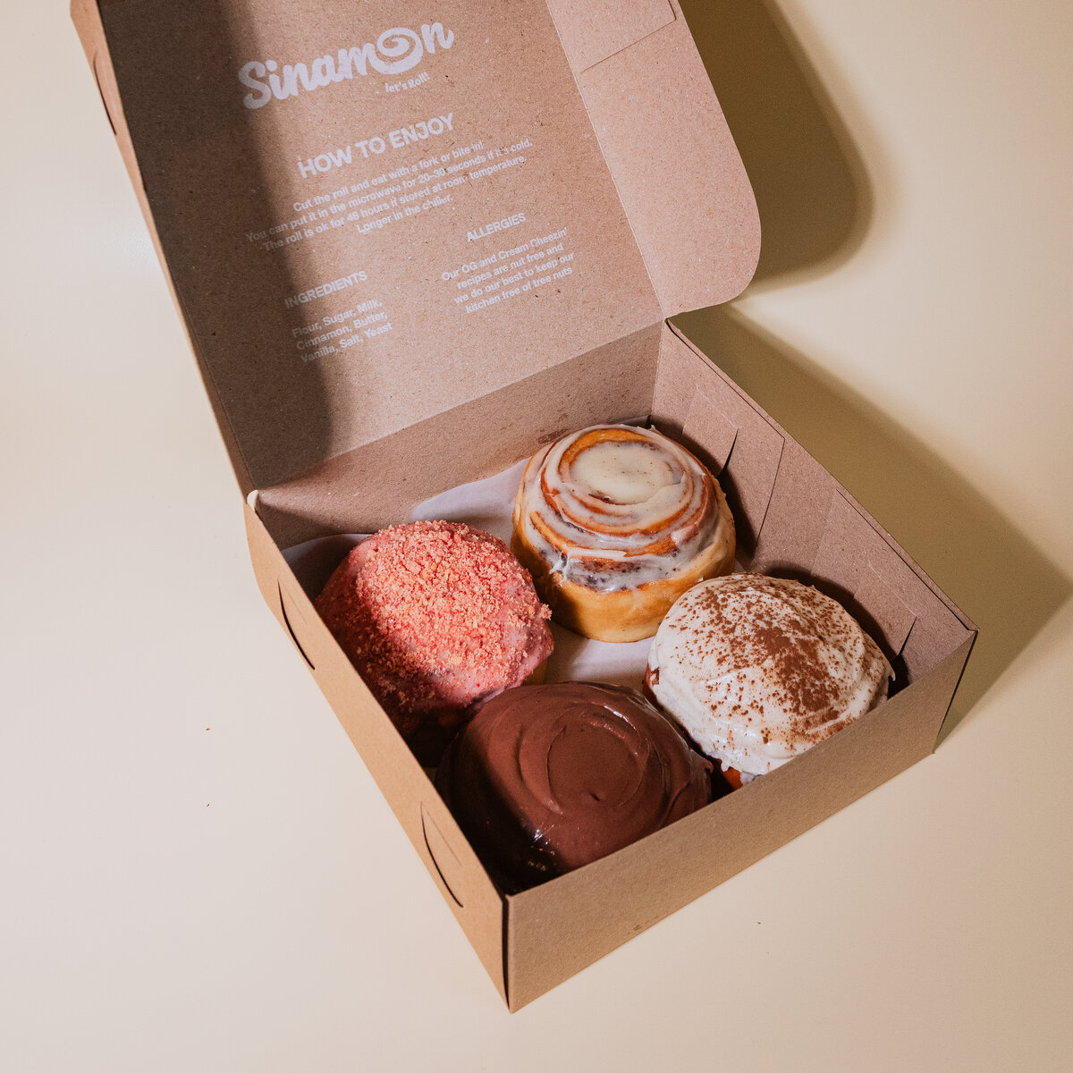 Box of 4 Cinnamon Rolls