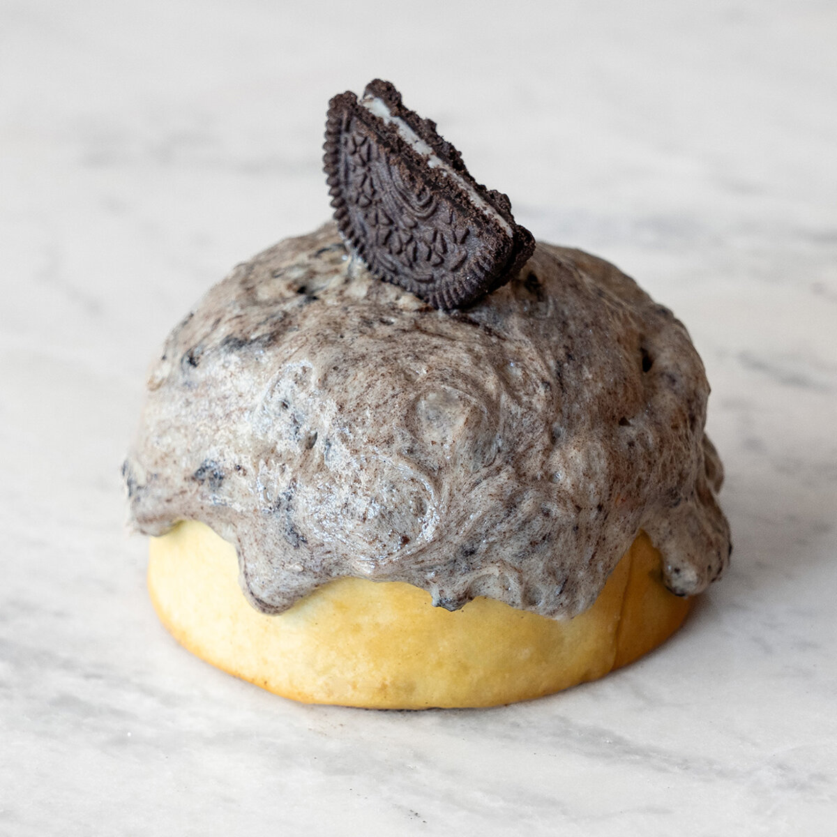 Cookies n' Cream Roll